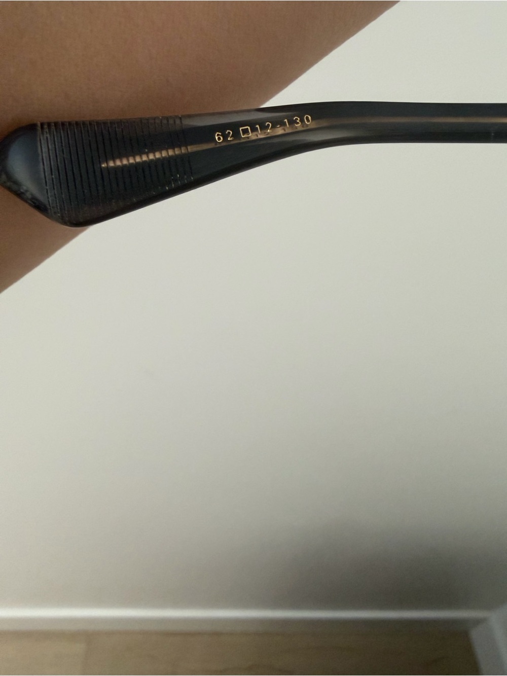 Gold Frame Brown Gradient Aviator Sunglasses - Picture 4 of 8